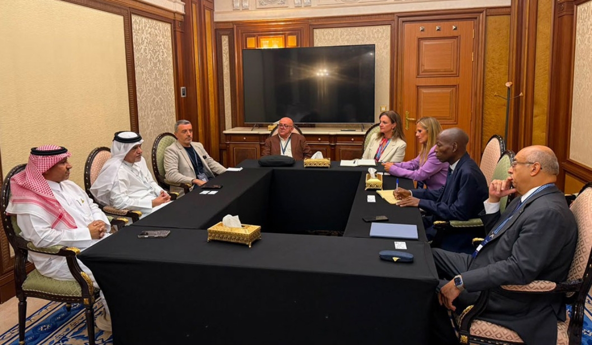 Qatar Chamber, UNESCO Discuss Cooperation on Innovation and AI